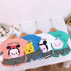 Set of two children's summer clothes for girls and boys: short-sleeved T-shirts and shorts for girls, quick-drying clothes for boys