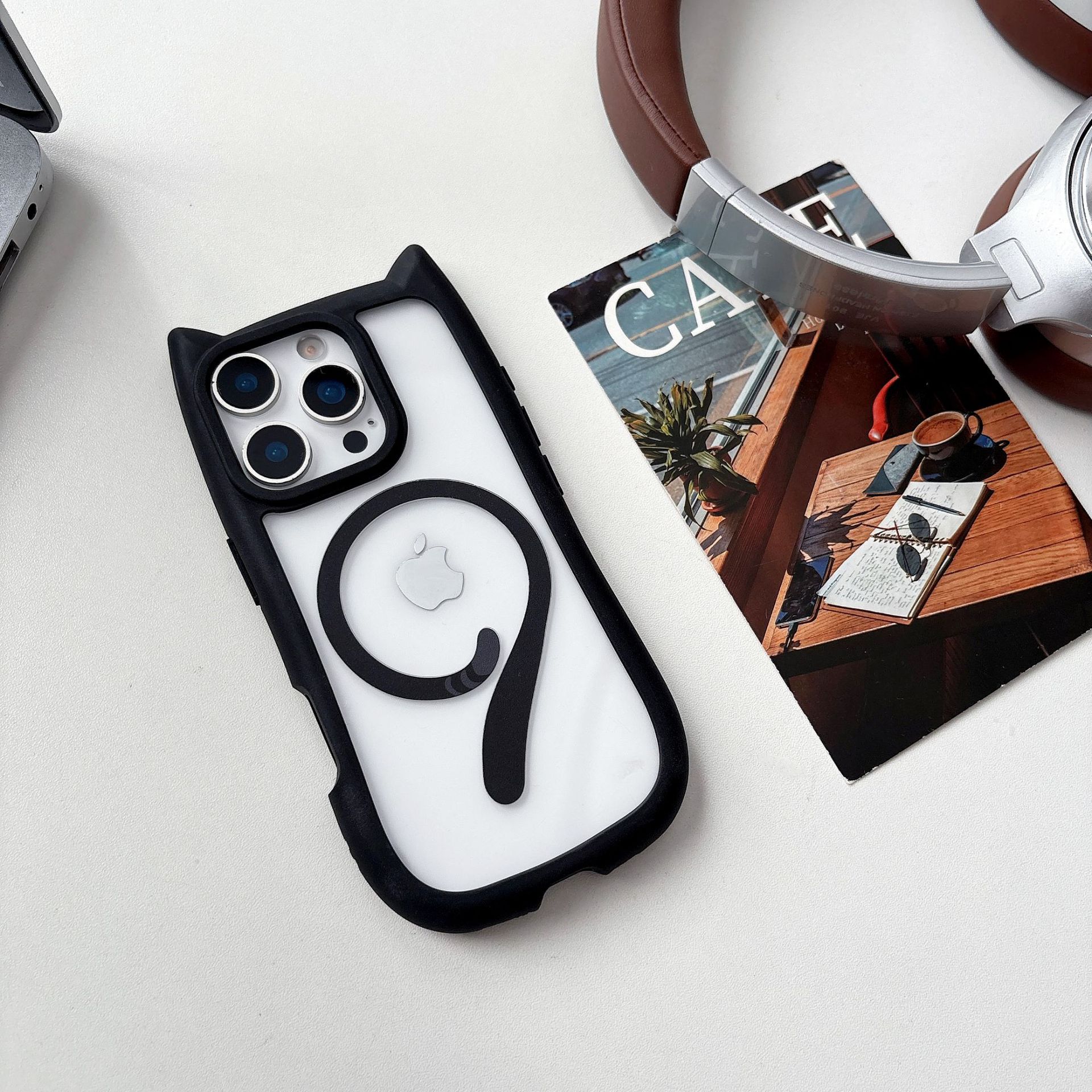 Magnetic Phone Case With Cat Ears And Tail For Phone 17 Pro Max_voghion.com