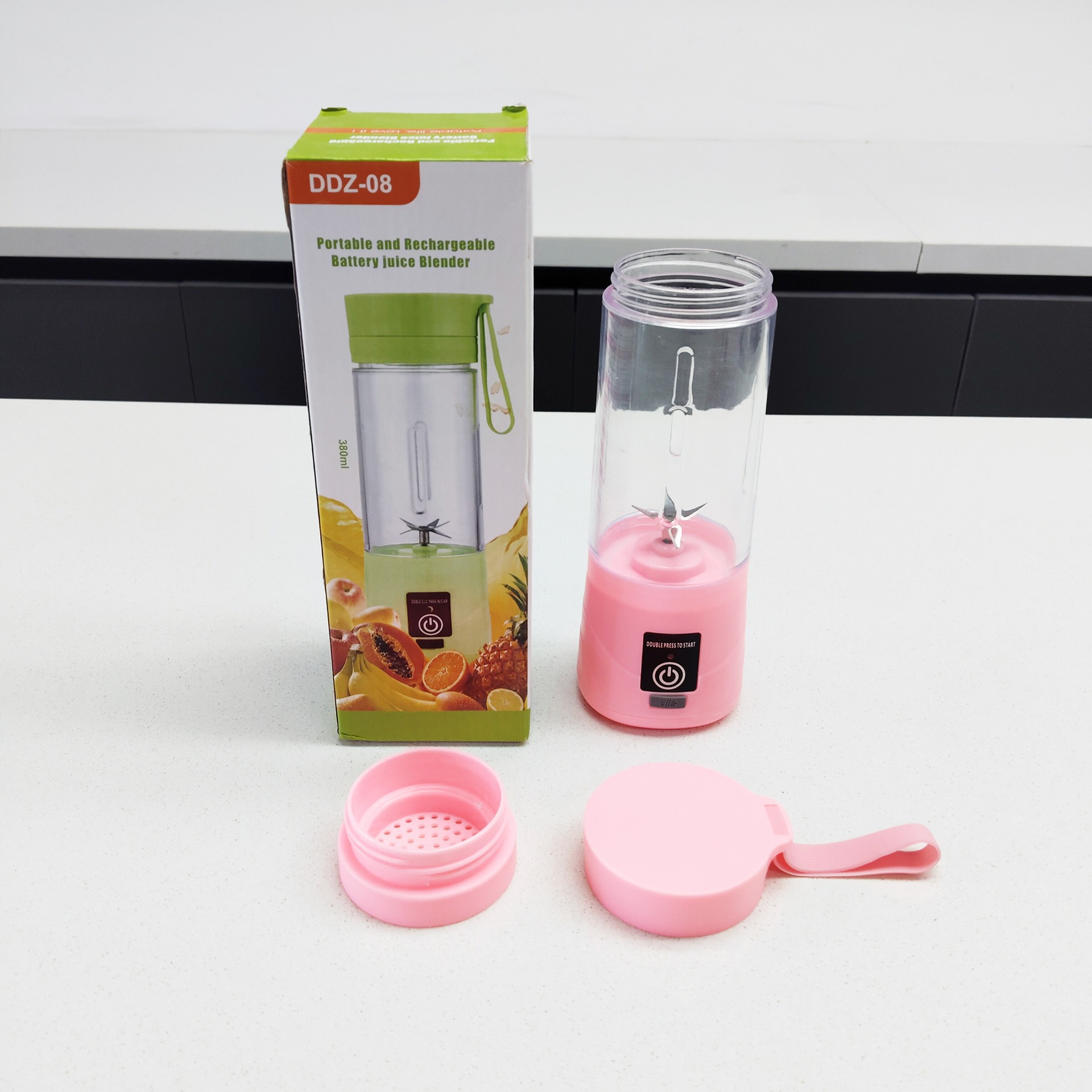 Transfronterizo multifuncional USB cargar taza de jugo portátil mini exprimidor de frutas mezclador de jugo eléctrico cargador de taza