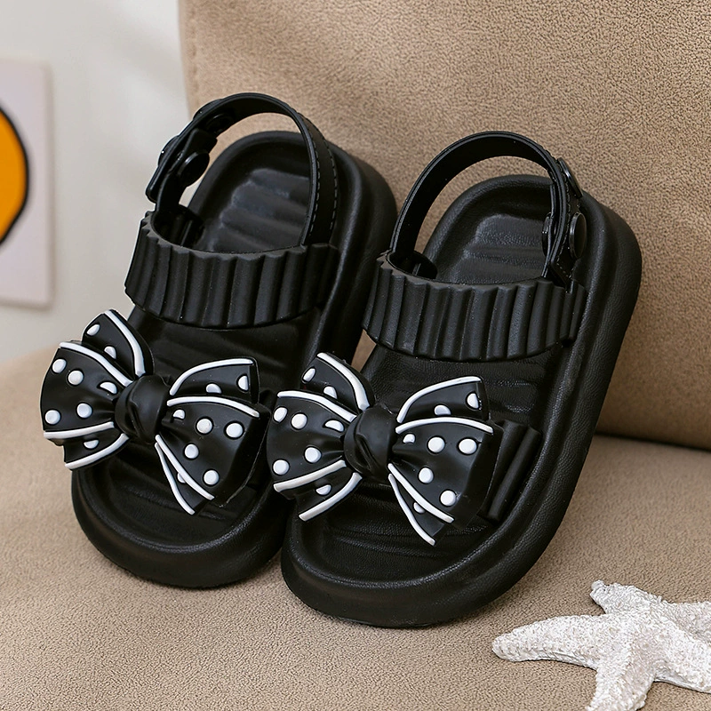 Новинка 2023 года, летняя детская обувь для маленькой принцессы, сандалии, детские нескользящие тапочки на мягкой подошве для девочек среднего и большого размера
