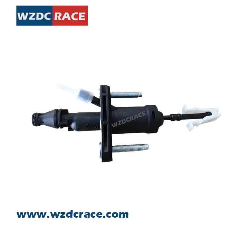 Bomba de embrague principal bomba de embrague de automóvil 55561915 679081 679037 para Chevy Cruze