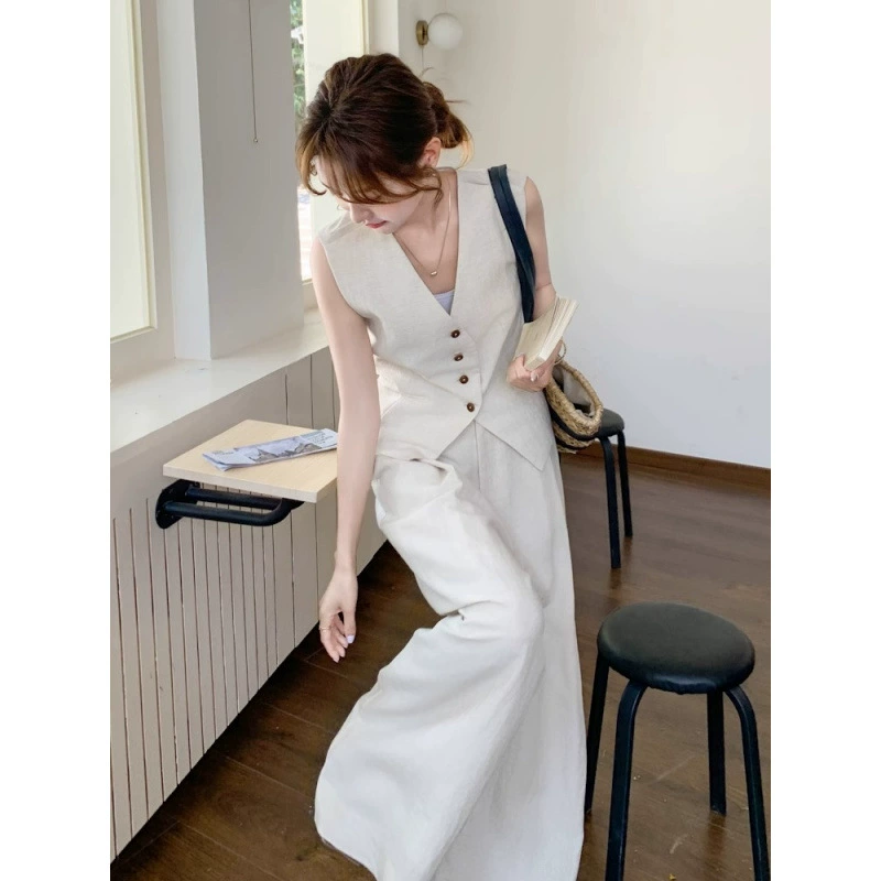 Летний комплект одежды для женщин plus-size: топ-жилет, широкие брюки, французский стиль, винтажный шик, женский двухкомпонентный комплект.