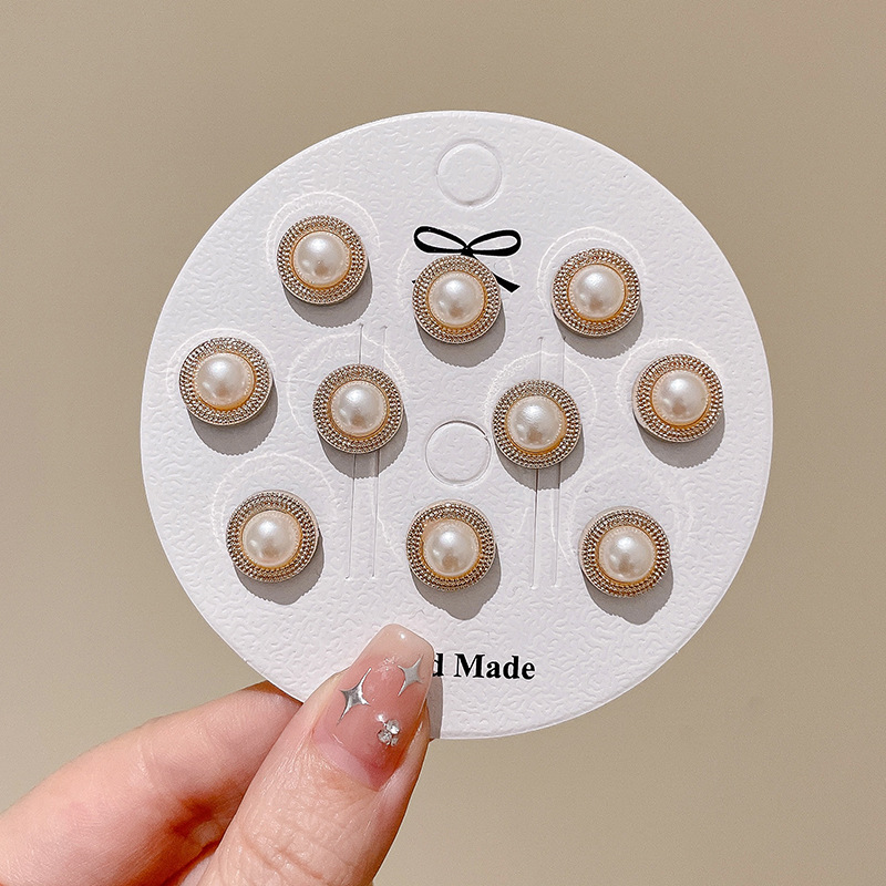 Anti-diversión de luz artefacto pectoral collar sin costura broche botón camisa de mujer ropa fija botón de pin botón