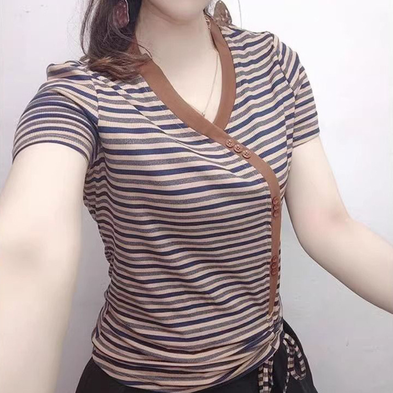 A Large-Size Women's Summer T-Shirt With Short Sleeves, Striped Design, And A Drawstring Closure Stylish In Korean Sty_ecoleips.com