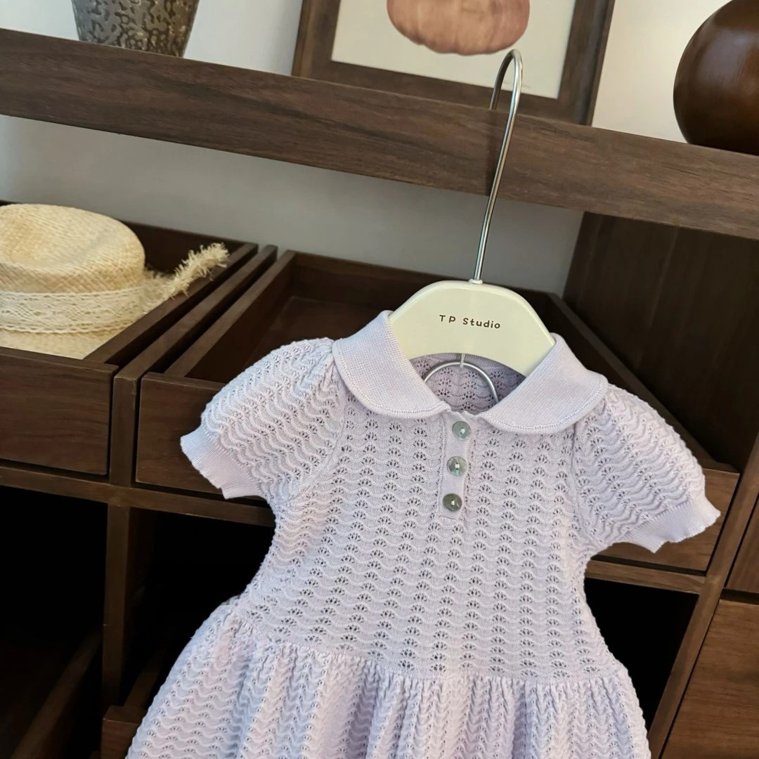 [Xianning Seven] ¡Estilo universitario británico! Falda de princesa cerosa suave de seda de hielo de manga corta con cuello de muñeca de bebé femenino