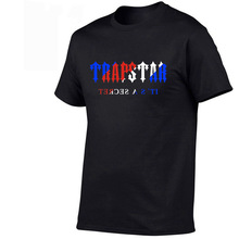 ����TRAPSTAR��ĸӡ��T���ļ���ʿ�������ж����ͷװ������ŮT��