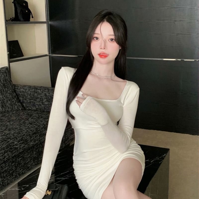純欲風修身白色長袖連衣裙女褶皺設計感收腰性感春秋打底包臀短裙