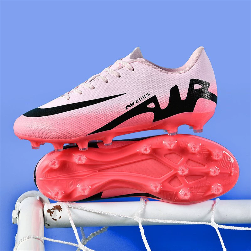 Трансграничные шипы 15 низкие футбольные туфли с длинными гвоздями