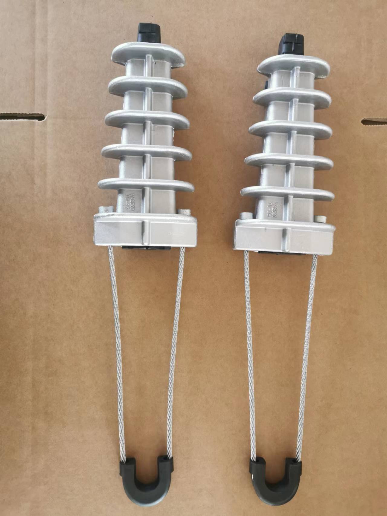 ADSS  光缆夹具  PAL1500    PAL1000  PAL2000