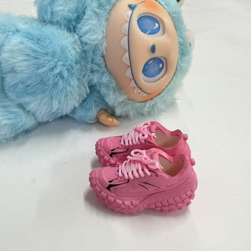 LABUBU Zapatos Rabu Ropa de bebé 17cm felpa vinilo bolso de muñeca colgante para zapatos desnudos caja ciega