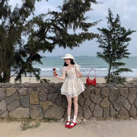 夏季女装法式复古收腰气质泡泡袖公主裙温柔风蓬蓬连衣裙子短袖