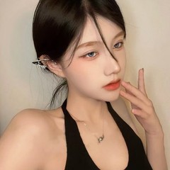 精霊耳挟み女夏無耳洞銀色フリンジ高級感が顔を見せています。