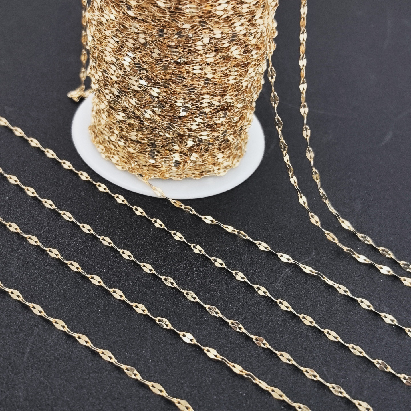 304ステンレス角線十字o型唇チタン鋼チェーンdiyネックレスブレスレット眼鏡鎖飾り卸売り