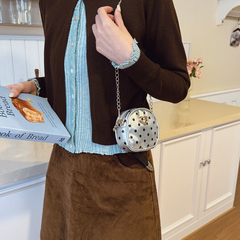 2026 nuevo bolso de niños dulce amor extranjero punto de onda bolso de cadena para hombres y mujeres bolso de comercio exterior mini bolso de bebé