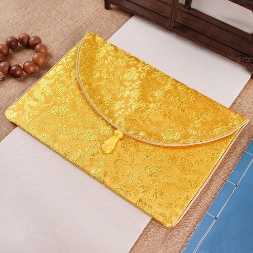 Buddhist scripture dedicated bag cover Buddhist scripture cloth Buddhist scripture bag satin high-end bag large size bag Tibetan style premium portable bag 