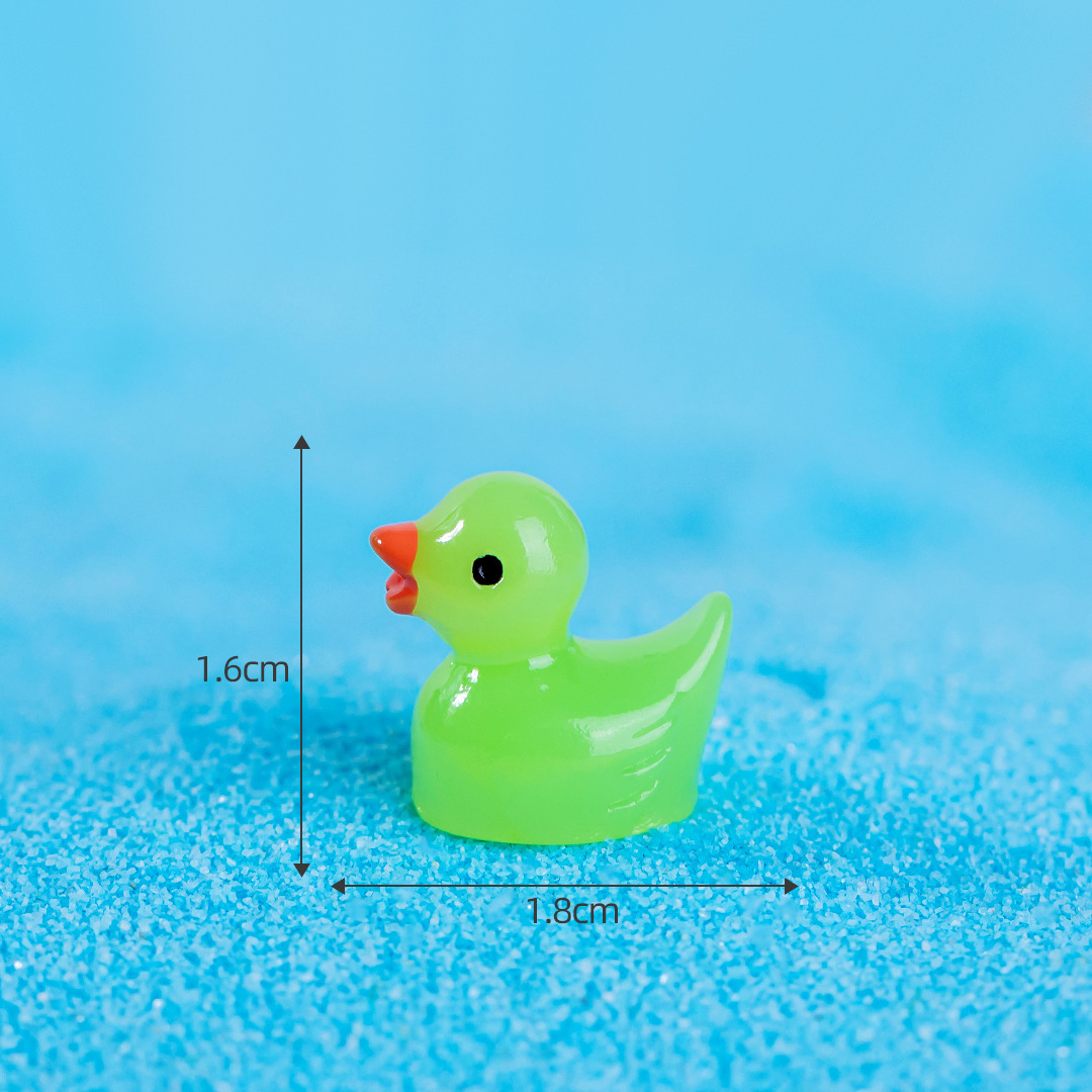 Nueva decoración de micro paisaje proceso de resina patito multicolor transfronterizo Hayao Miyazaki accesorios de bricolaje pecera de carne