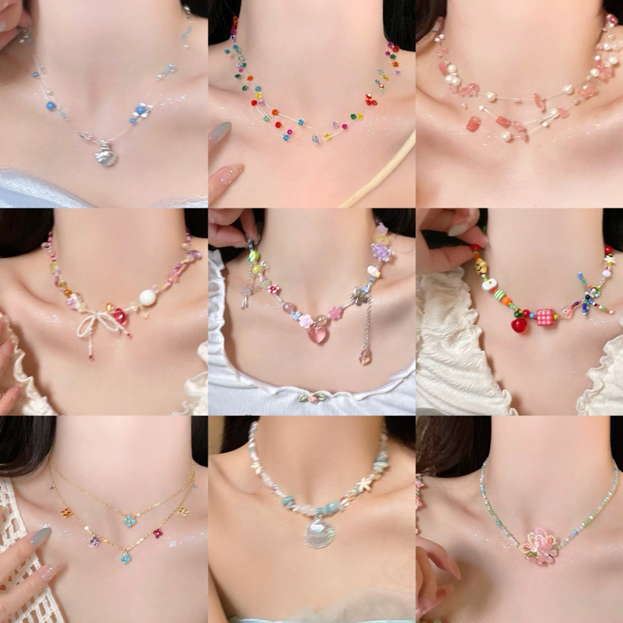 Collar con colgante de cuentas de estrella de color de verano, dulce femenino, pequeña cadena de clavícula fresca, estilo de vacaciones, collar de todo fósforo de nicho