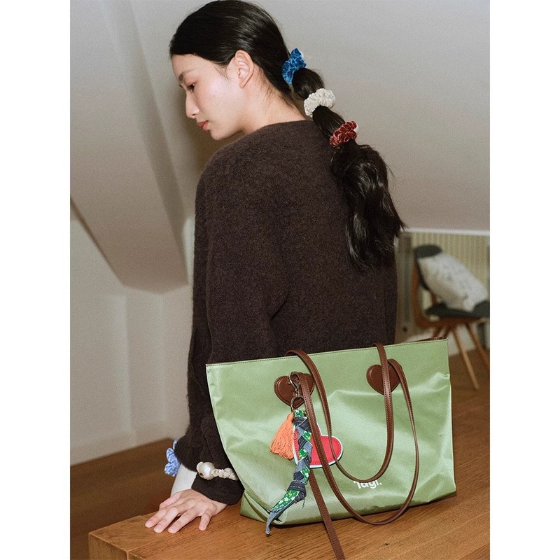 Tagi.「People Make Happy」ラブナイロン大容量バッグ シンプルコントラストカラーショルダーバッグ 通勤トートバッグ|undefined