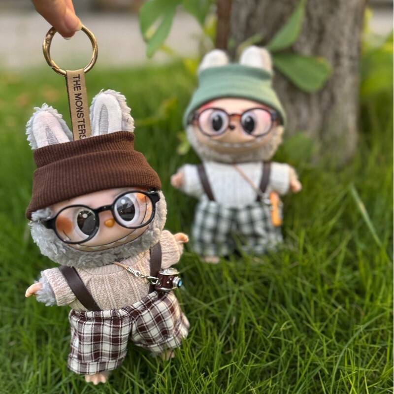 17cm Labubu Plush Doll Clothing Set Autumn Stylish Knit Sweater Plaid Pants 17cm Labubu Plush Doll Clothing Set Autumn Stylish Knit Sweater Plaid Pants