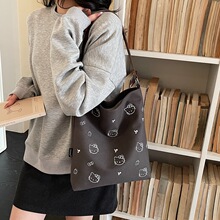 ͨ����ϵ��⿨ͨins�μ�������W������С���μ�Ů�����n�����