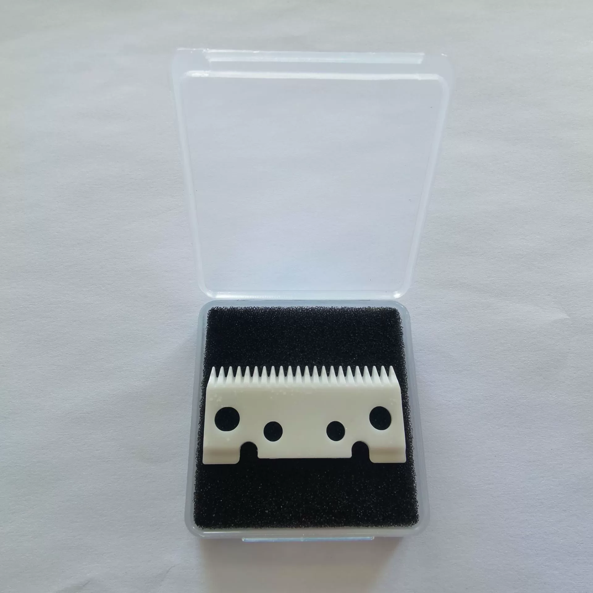 Внешняя торговля высококачественными поставками для парикмахерских ножниц из диоксида циркония керамические листы подходят для Andis Flower