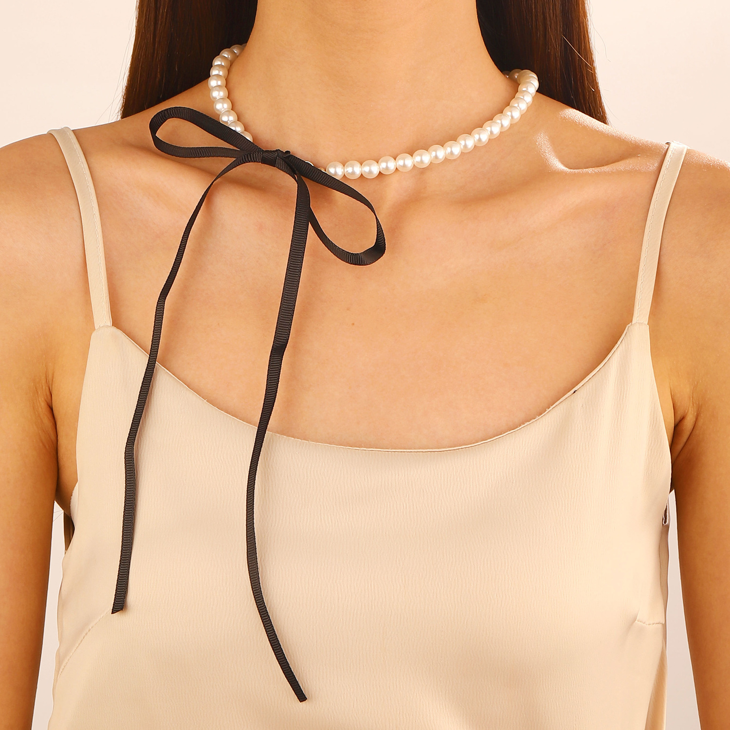 retro accessory from pearl