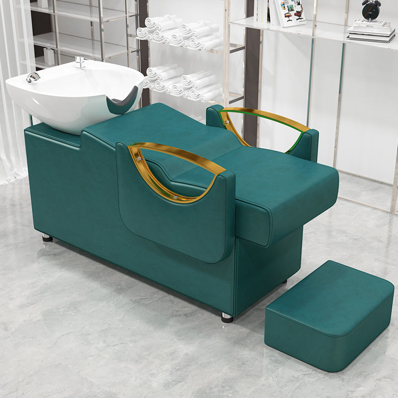 Luna dorada cama verde con lavabo blanco