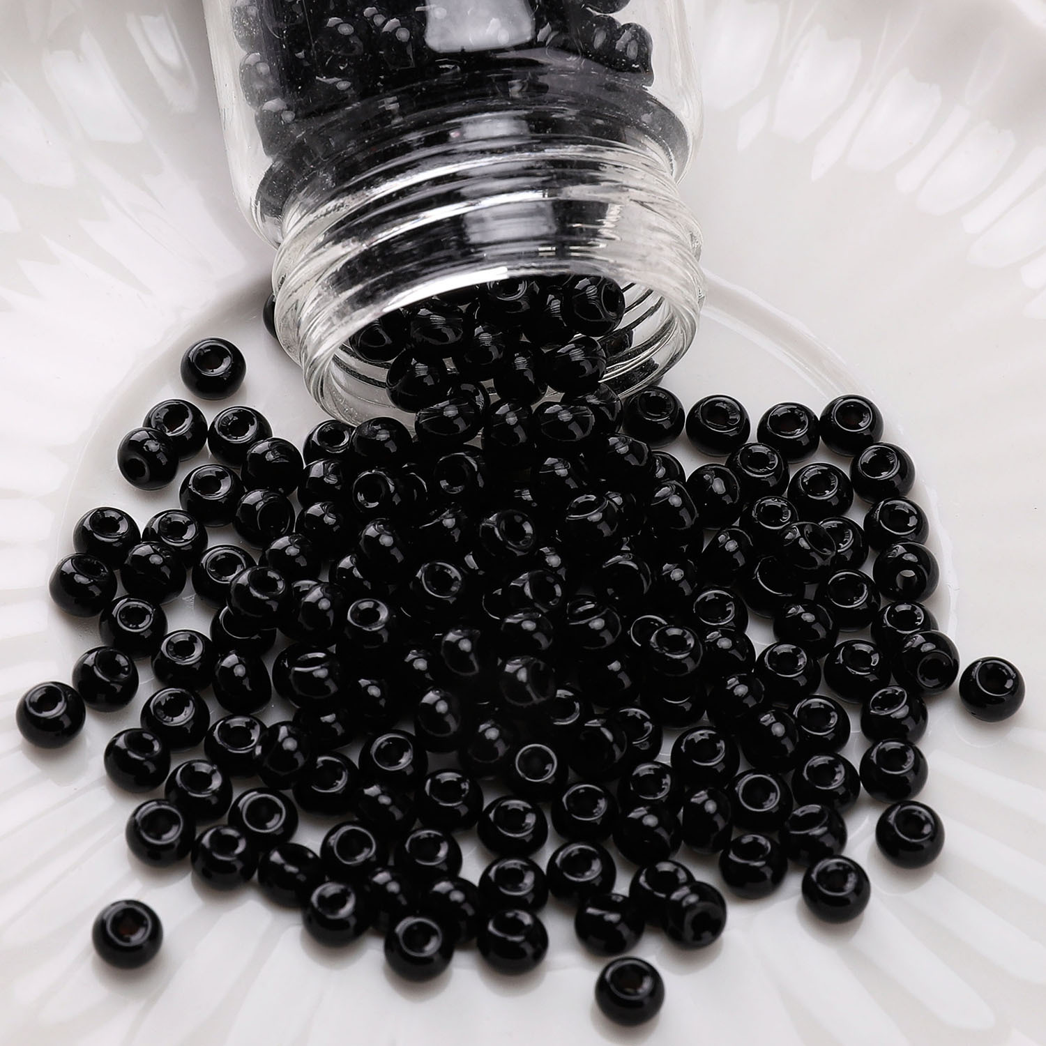 #10 style 4mm black 10g/pack about 150 pieces