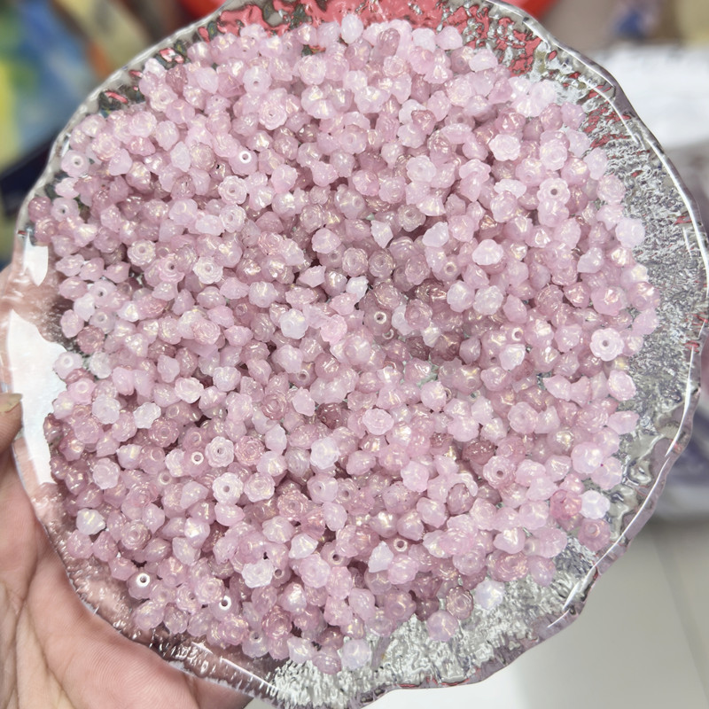 Luz nocturna brillante dorada rosa mini camellia acrílico diy cuentas hechas a mano al por mayor explosión de sonido