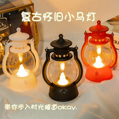 クリスマスレトロ小馬灯led電子ろうそく灯手提げ小ランプ創意祝日装飾用品置物