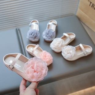 Girls' Baotou Half-Leg Slippers Spring and Summer Princess Slippers for Big Children and Girls Chanel Style Flower Flat Slippers for 2025
