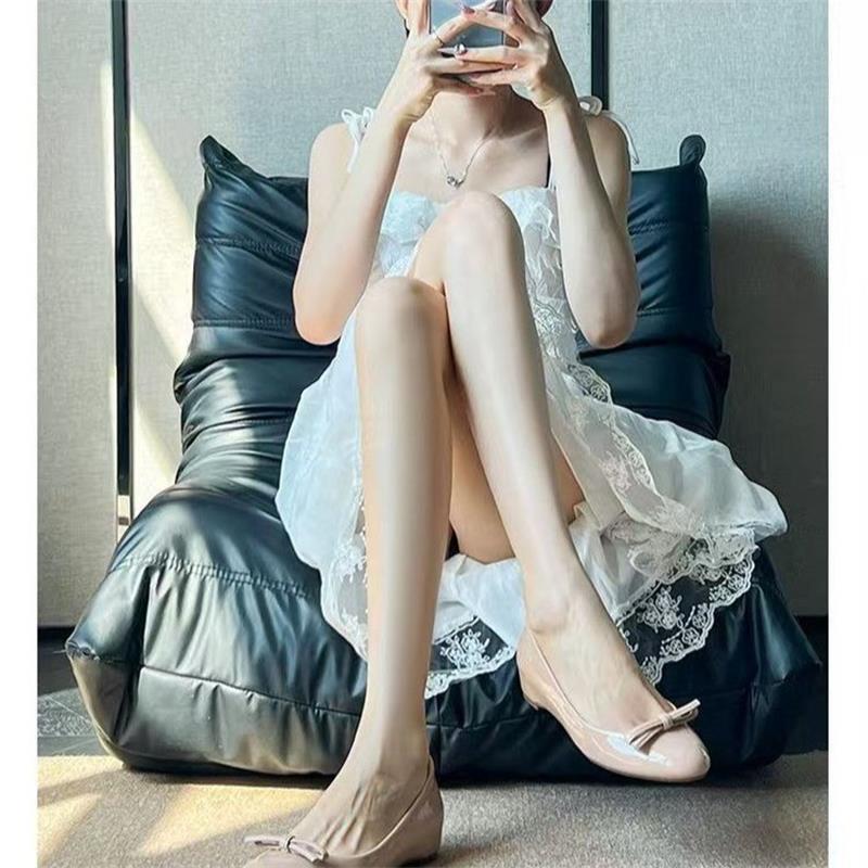 Hermoso arco rosa desnudo un pedazo de zapatos de una sola mujer 2026 primavera y verano nuevos zapatos de ballet de viaje retro
