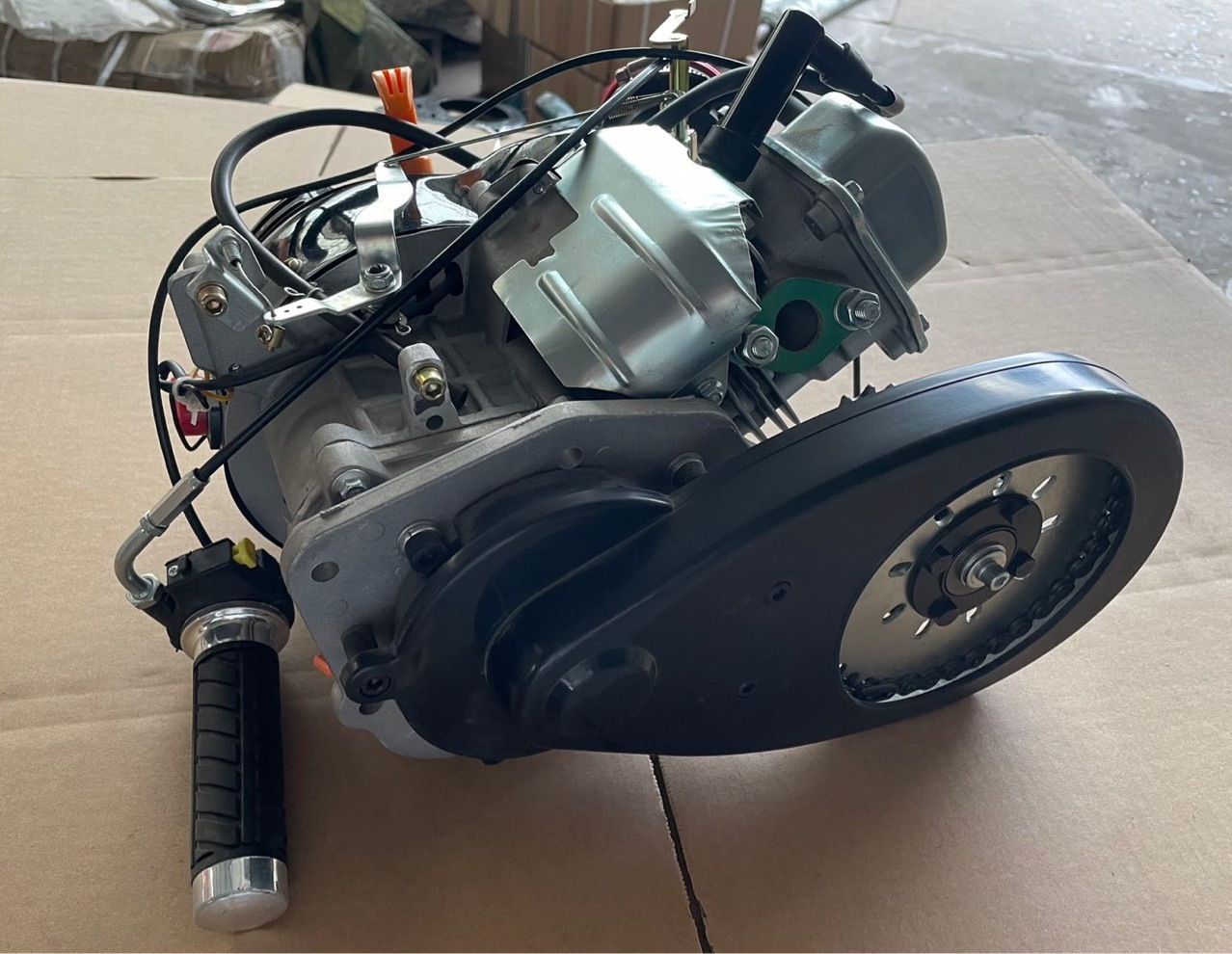 For inquiries regarding the Yibike four-stroke 100cc chain-drive single-cylinder model, please contact customer service