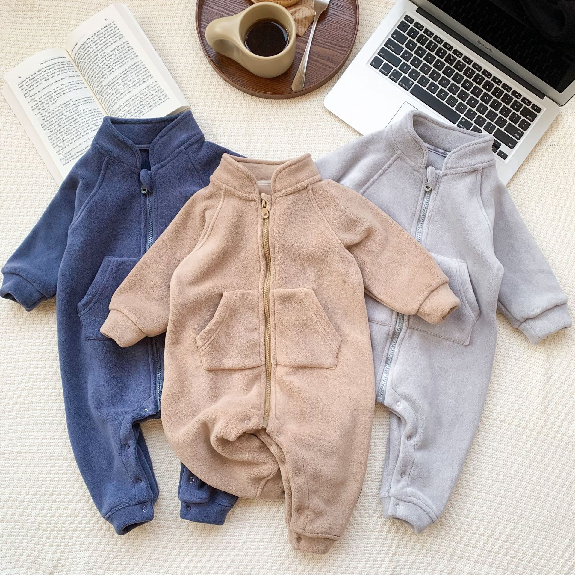 ins newborn jumpsuit winter new male and female baby plus velvet crawler infant zipper jacket jumpsuit