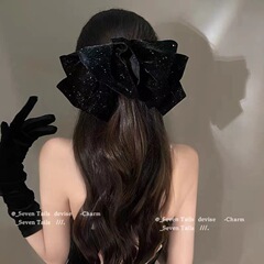 細いキラキラベルベットの超大型蝶結びのヘアピンの女性の後頭部の多層の黒色のフランスの高級感のあるヘアピンのスプリングクリップ