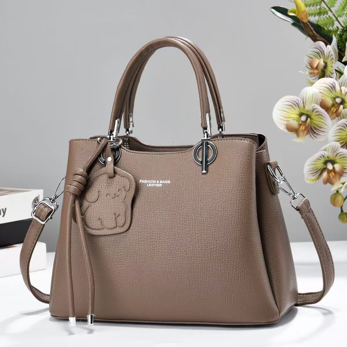 Bolso de mano simple de gran capacidad, bolso de hombro de moda versátil, mochila de viaje diario, bolsas transfronterizas