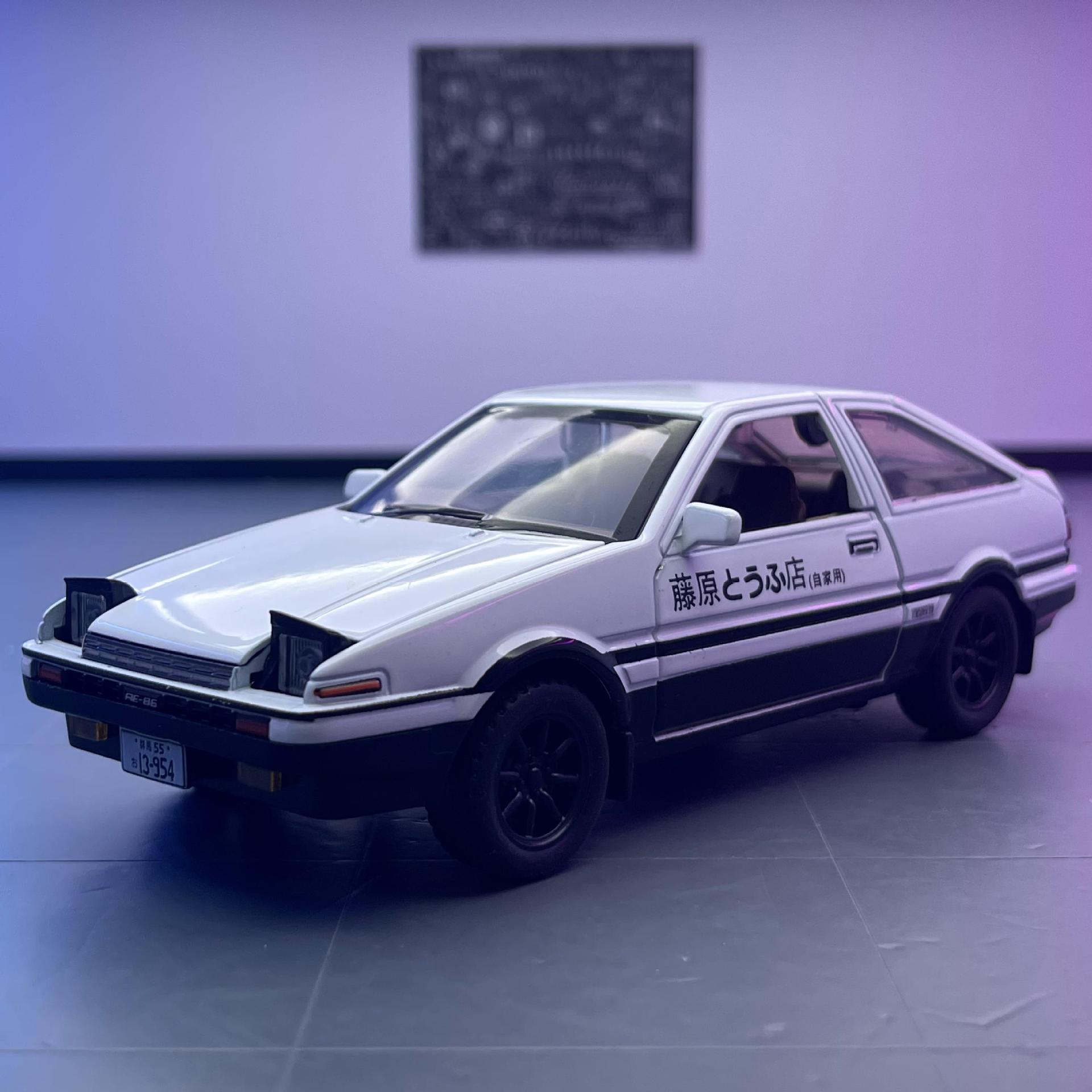 Jianyuan aleación modelo de coche 1:32 Toyota AE86 coche deportivo Tire hacia atrás el sonido y la luz del coche de juguete música modelo decoración colección