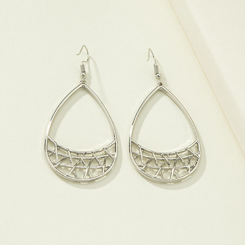 Fashion Circle Geometric Alloy Earrings display picture 7