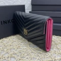 Black(red)