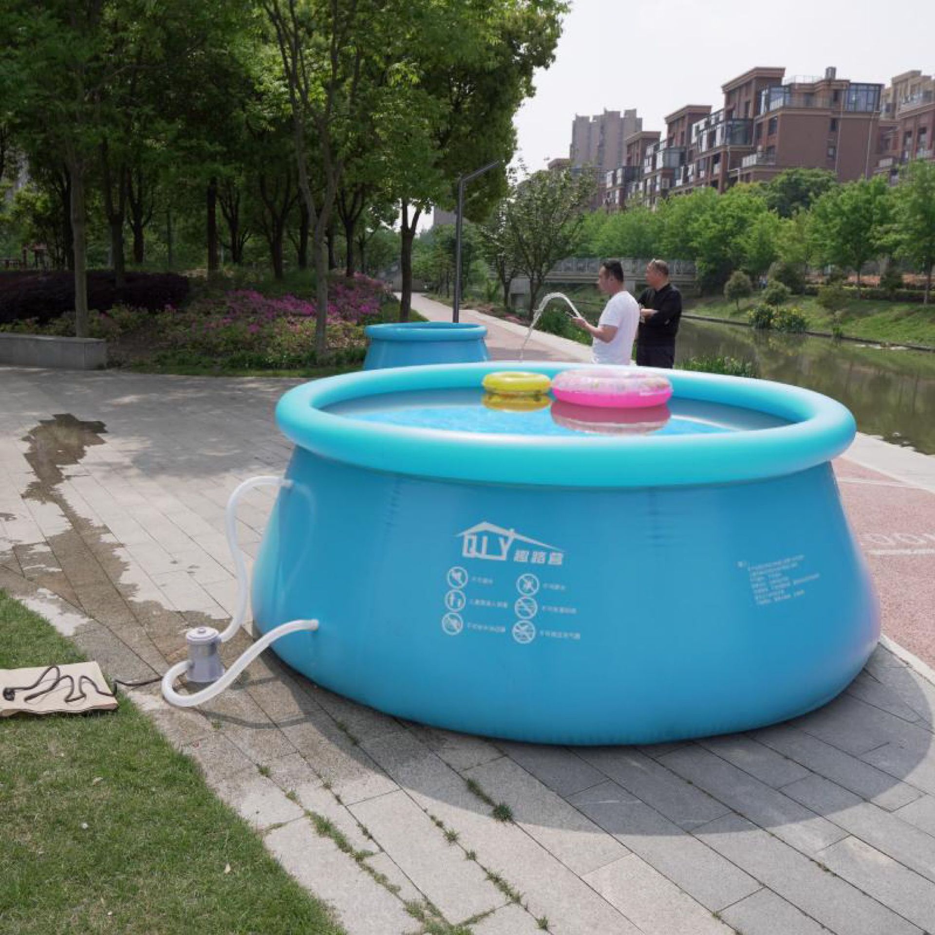 蓝色 游泳池(2)-5 副本.jpg