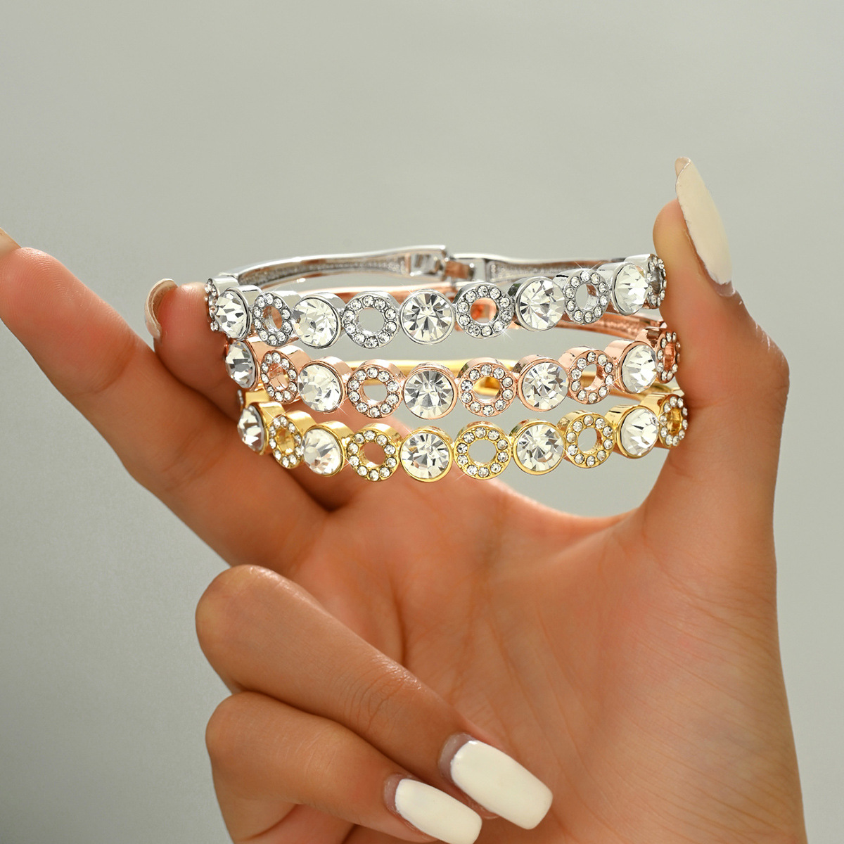 Brazalete retro de oro rosa in diamantes brazalete de geometría de moda coreana alta sensación de lujo ligero joyas al por mayor image 5