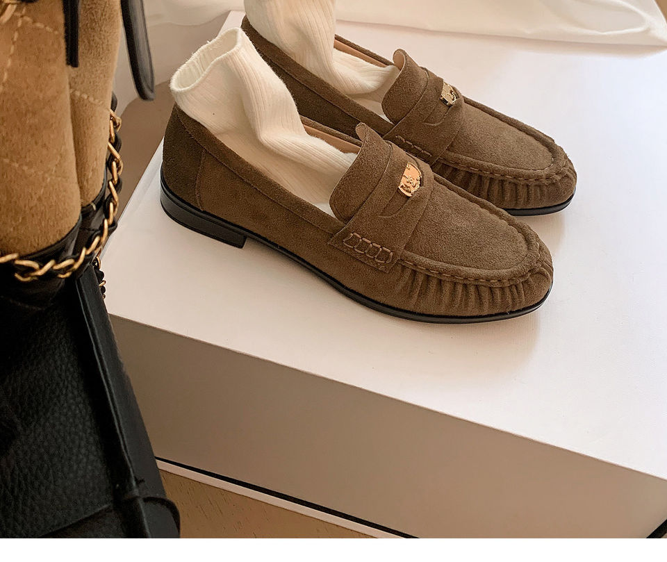 Giày lười nữ da bò nhăn nhúm phong cách retro, gót thô 6–8 cm, mũi tròn xỏ chân — Màu kaki, Màu nâu cà phê chi tiết 4
