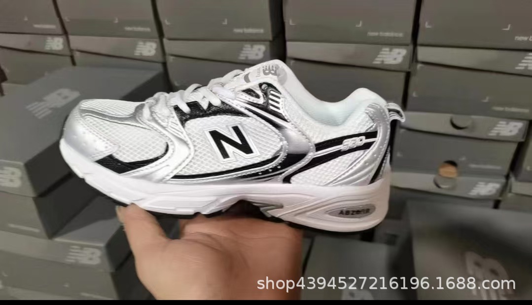 실버 블랙