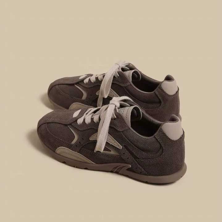 Женские моральные тренировочные туфли из натуральной кожи в стиле ретро с цветными блоками, новинка 2025 года, легкие универсальные повседневные туфли на плоской подошве из нубука на плоской подошве, универсальные повседневные туфли Forrest Gump