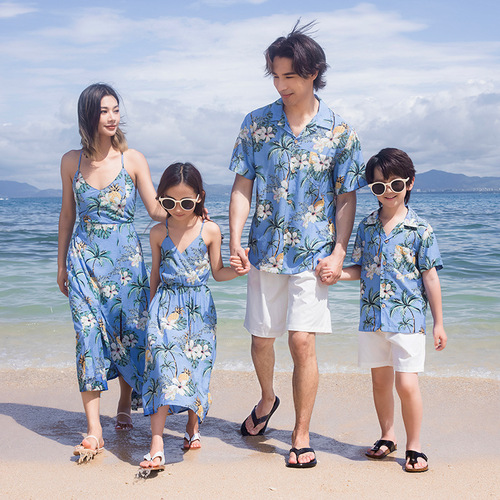 Beach vacation parent-child wear  new summer mother-daughter dresses for a family of three beach wear backless street high-end