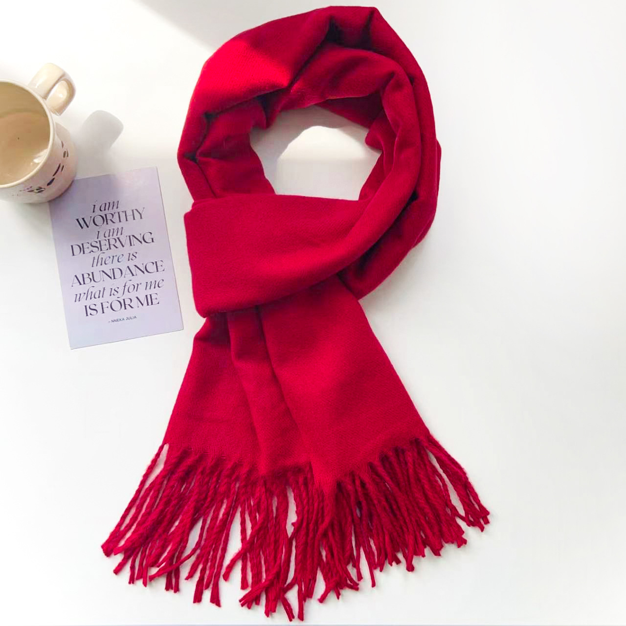 Nueva Cachemira de alta calidad-como borla bufanda de color sólido para las mujeres de invierno estilo coreano versátil temperamento chino bufanda roja al por mayor