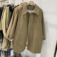 カーキ色の工装トレンチコートの女性春秋の中の長さの韓系はゆったりしていて、やせています。