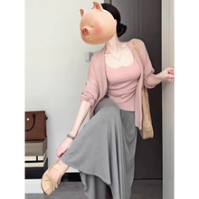 感穿搭春装搭配一整套大码胖mm遮肉显瘦针织连衣裙子三件套装