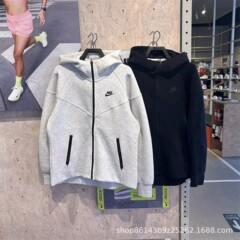 25高品质连帽束口压胶休闲运动印花夹克外套上身舒适有形情侣款