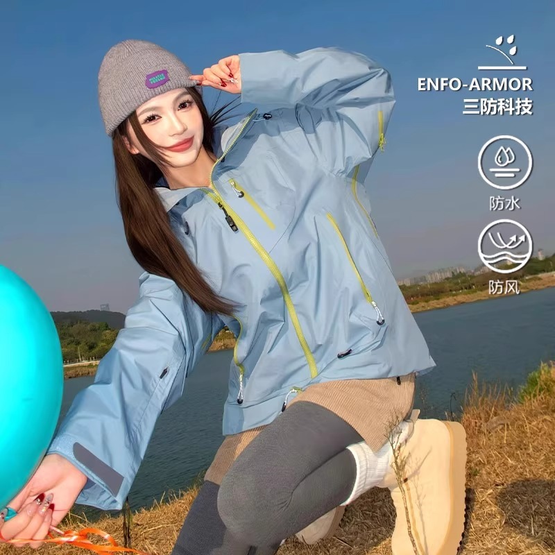 啄木鸟冲锋衣男女同款2025新款户外防风防水超好看徒步登山服外套|undefined